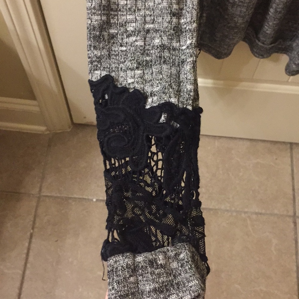 Cardigan - Picture 4 of 6